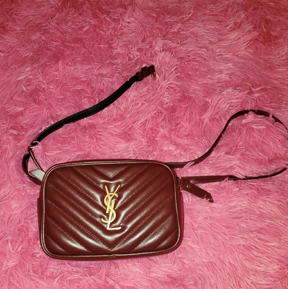 *SOLD*Authentic Ysl Belt Bag